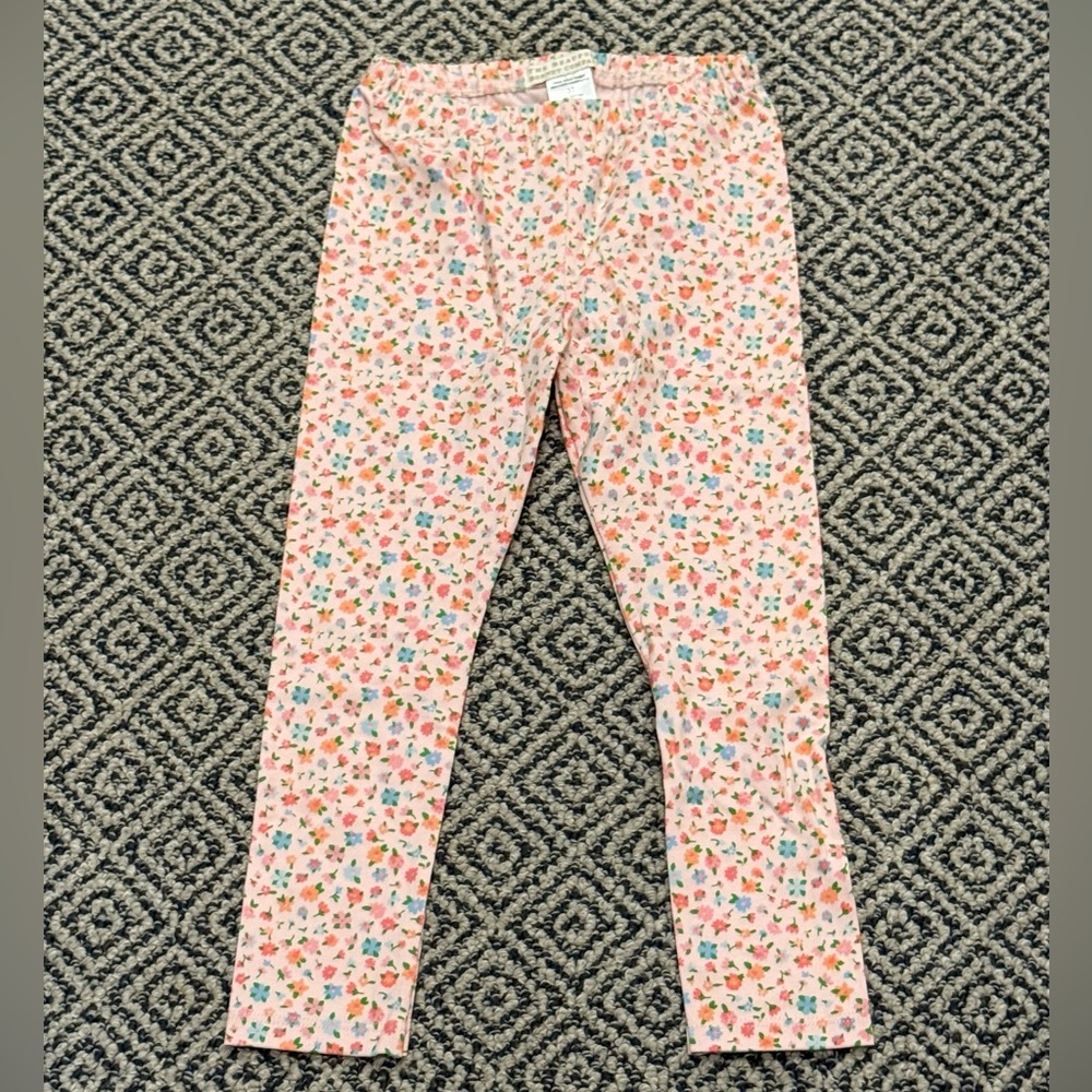 🎉 NWOT 🎉 TBBC 3T Pink Floral Leggings